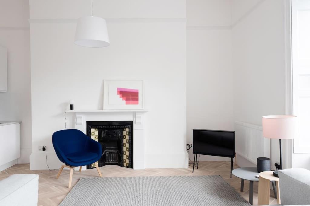Spacious Georgian Pad - Free Parking - Walk To Bath Daire Dış mekan fotoğraf