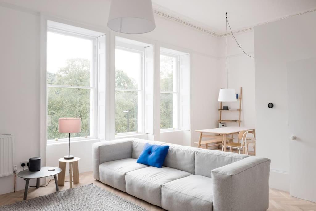 Spacious Georgian Pad - Free Parking - Walk To Bath Daire Dış mekan fotoğraf